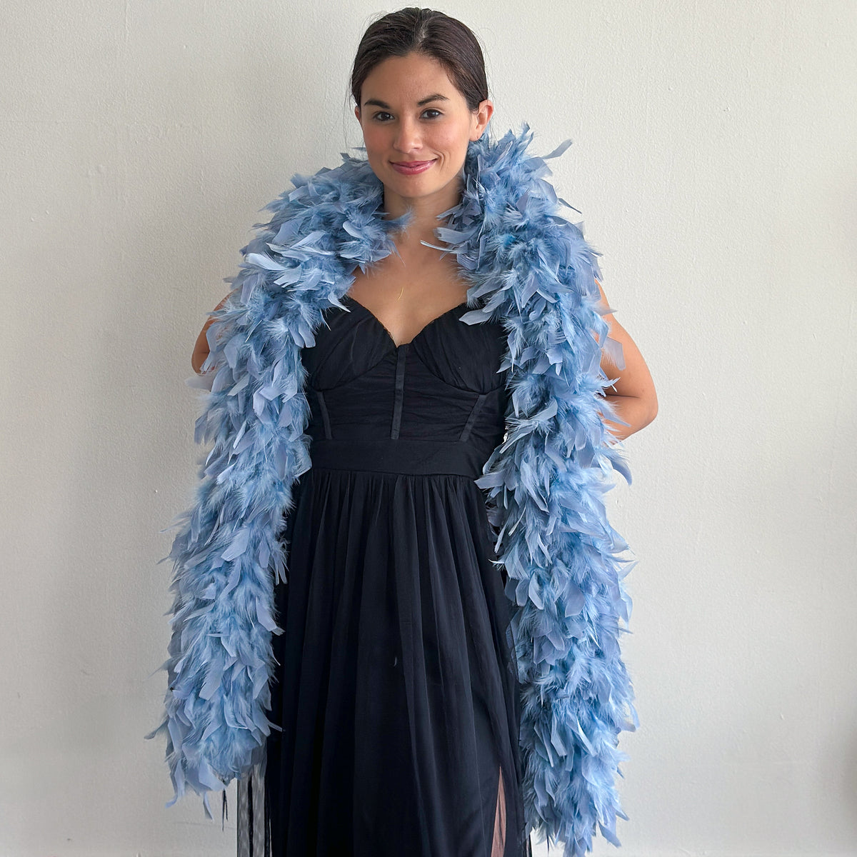 Chandelle Feather Boa - Heavyweight - Dusty Blue