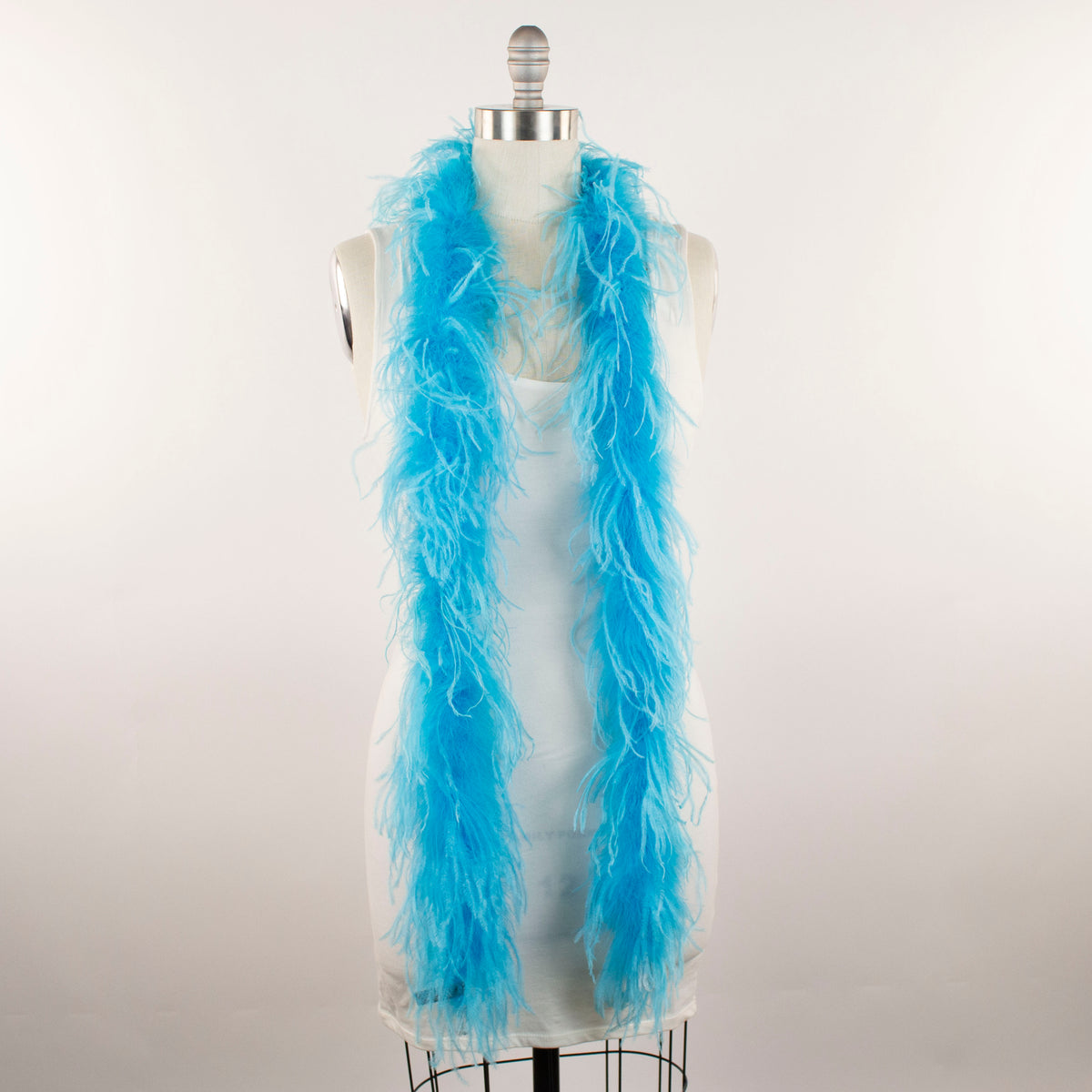 One Ply Ostrich Feather Boa - Light Turquoise