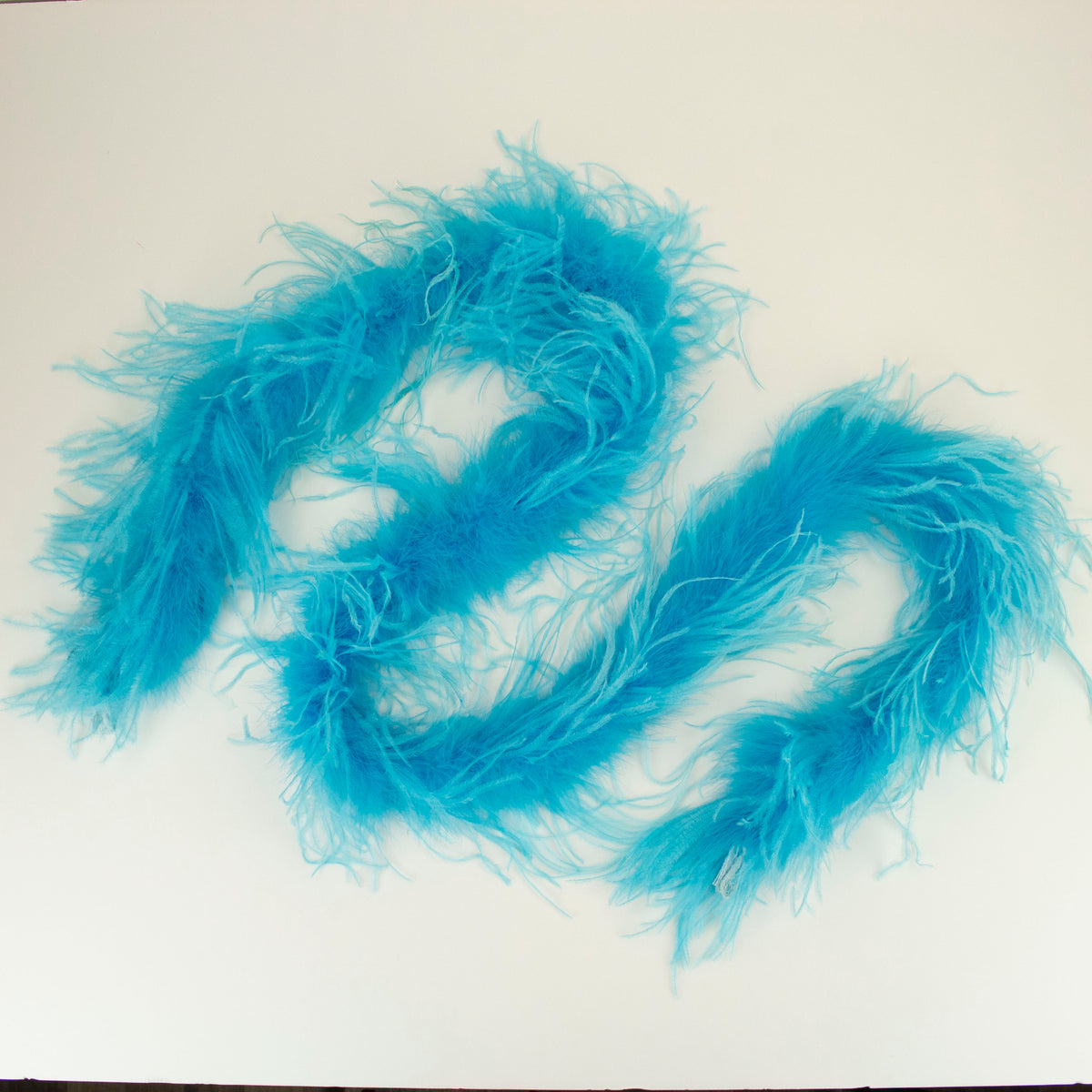 One Ply Ostrich Feather Boa - Light Turquoise