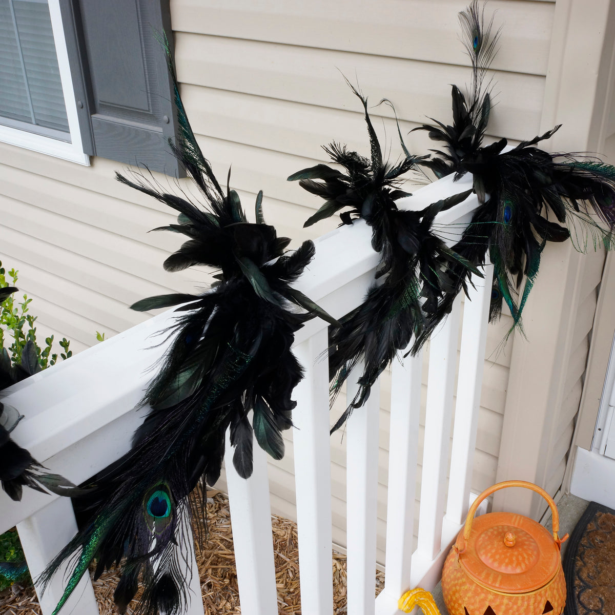 Black Feather Garland