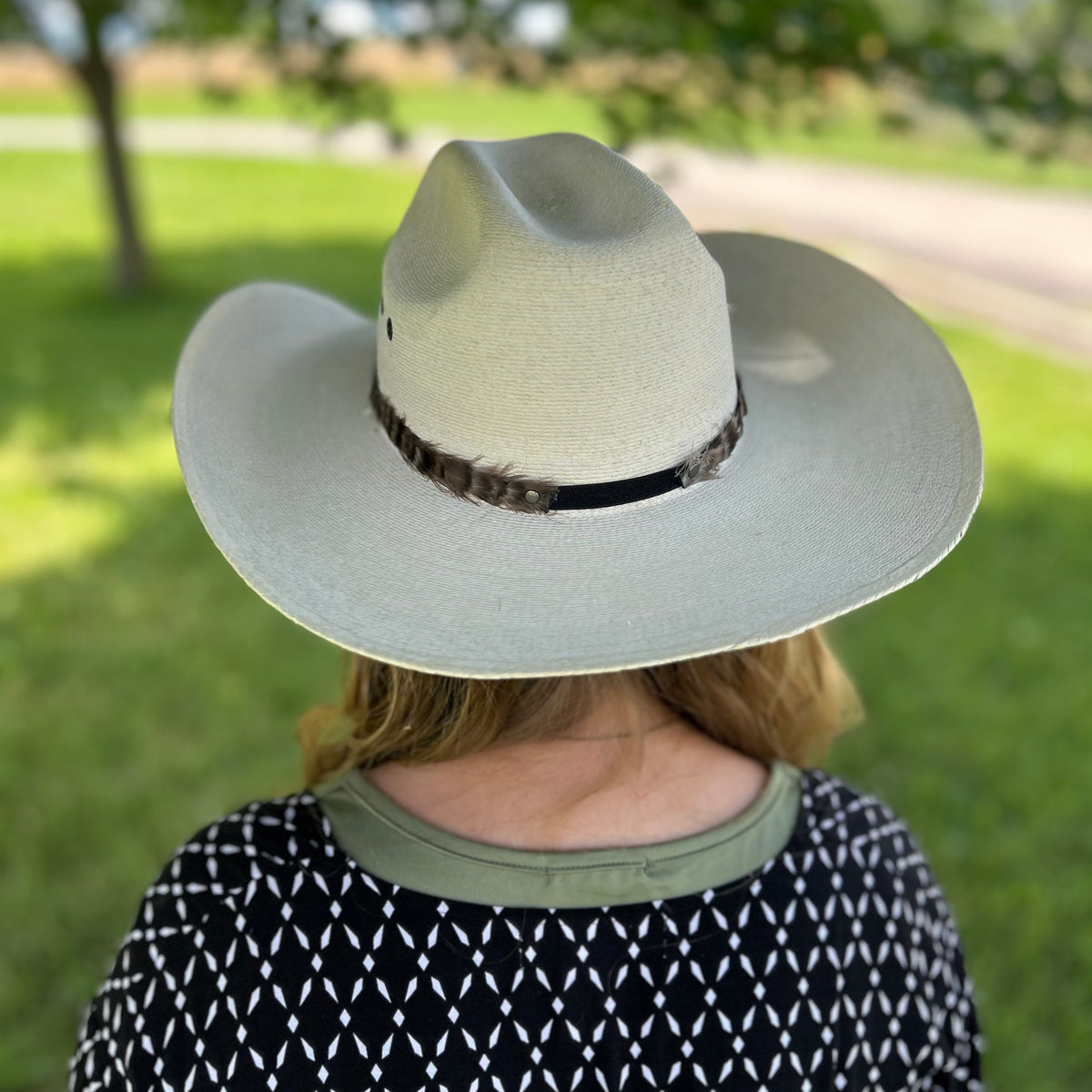 Natural Grey Chinchilla Rooster Feather Hat Band