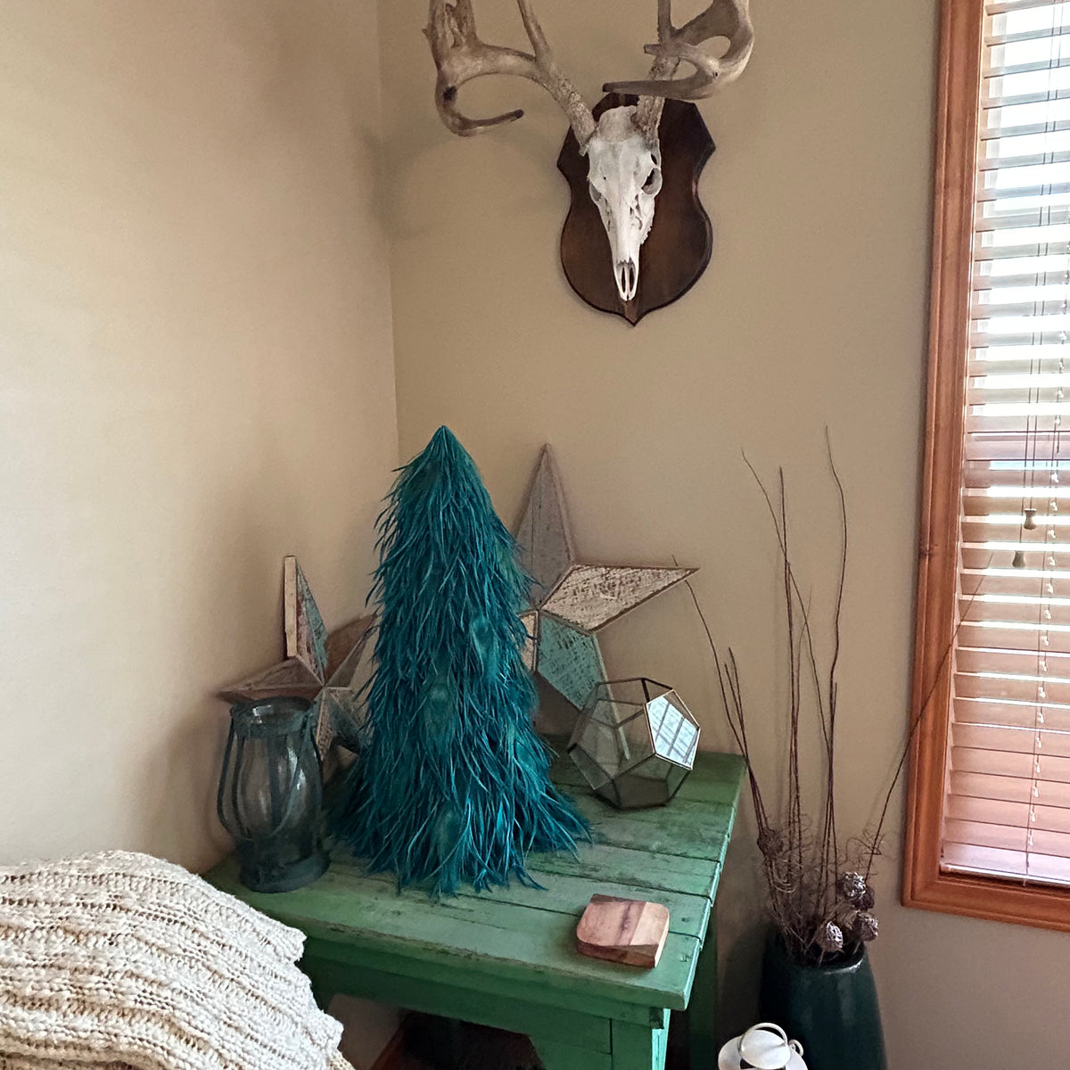 Goose Biot Tree 24" w/Bleach Peacock Eye Dk Aqua - On Wood Frame