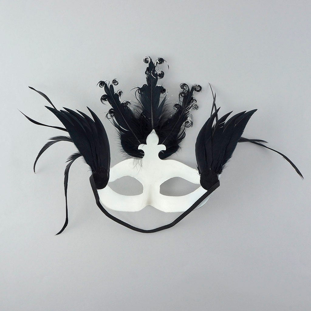 Black Queen of Hearts Mask
