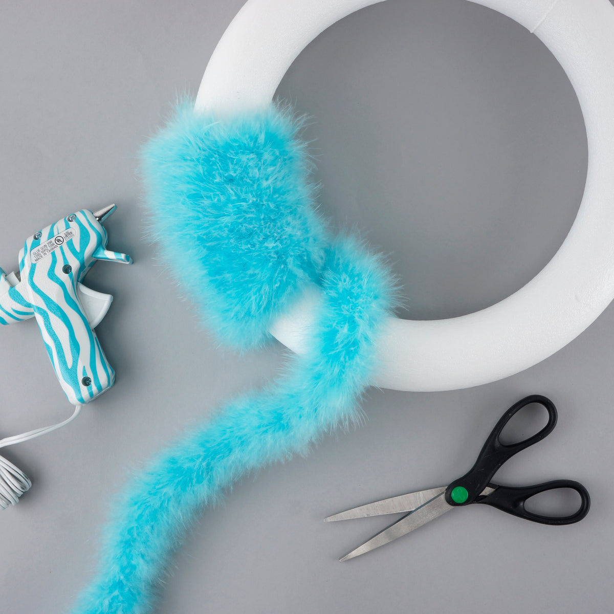 Marabou Craft Boa 2yd --Light Blue
