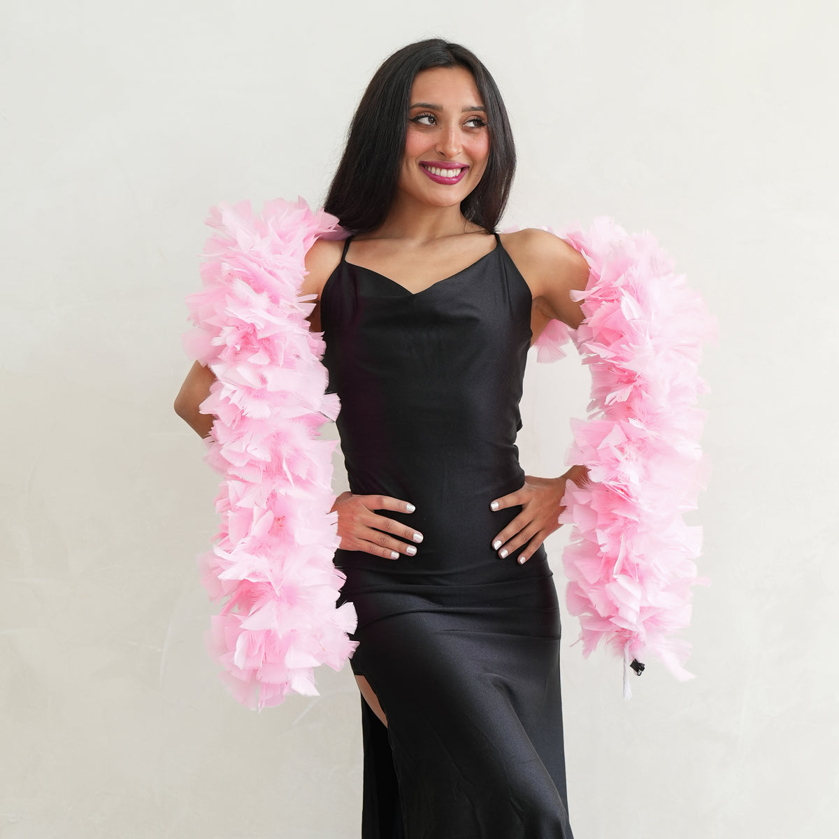Turkey Feather Boa 6-8" - Candy Pink