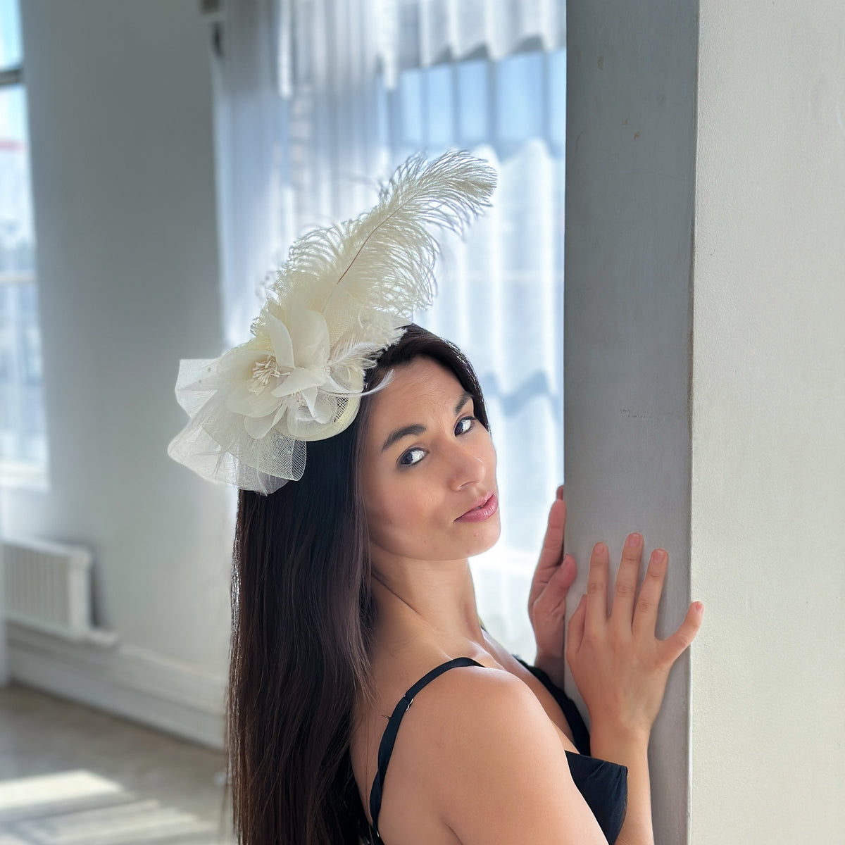 Clara Ivory Ostrich Feather Fascinator
