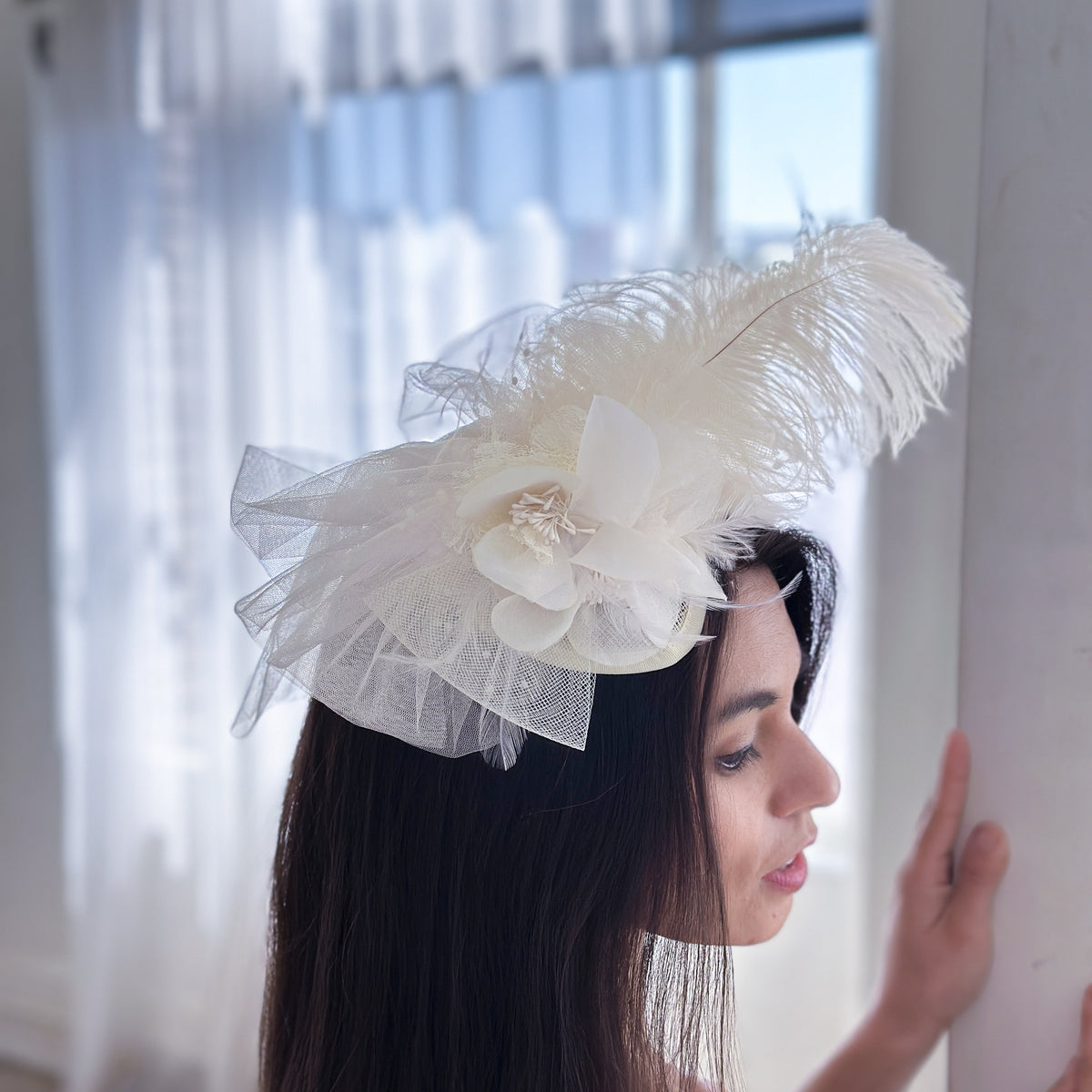 Clara Ivory Ostrich Feather Fascinator