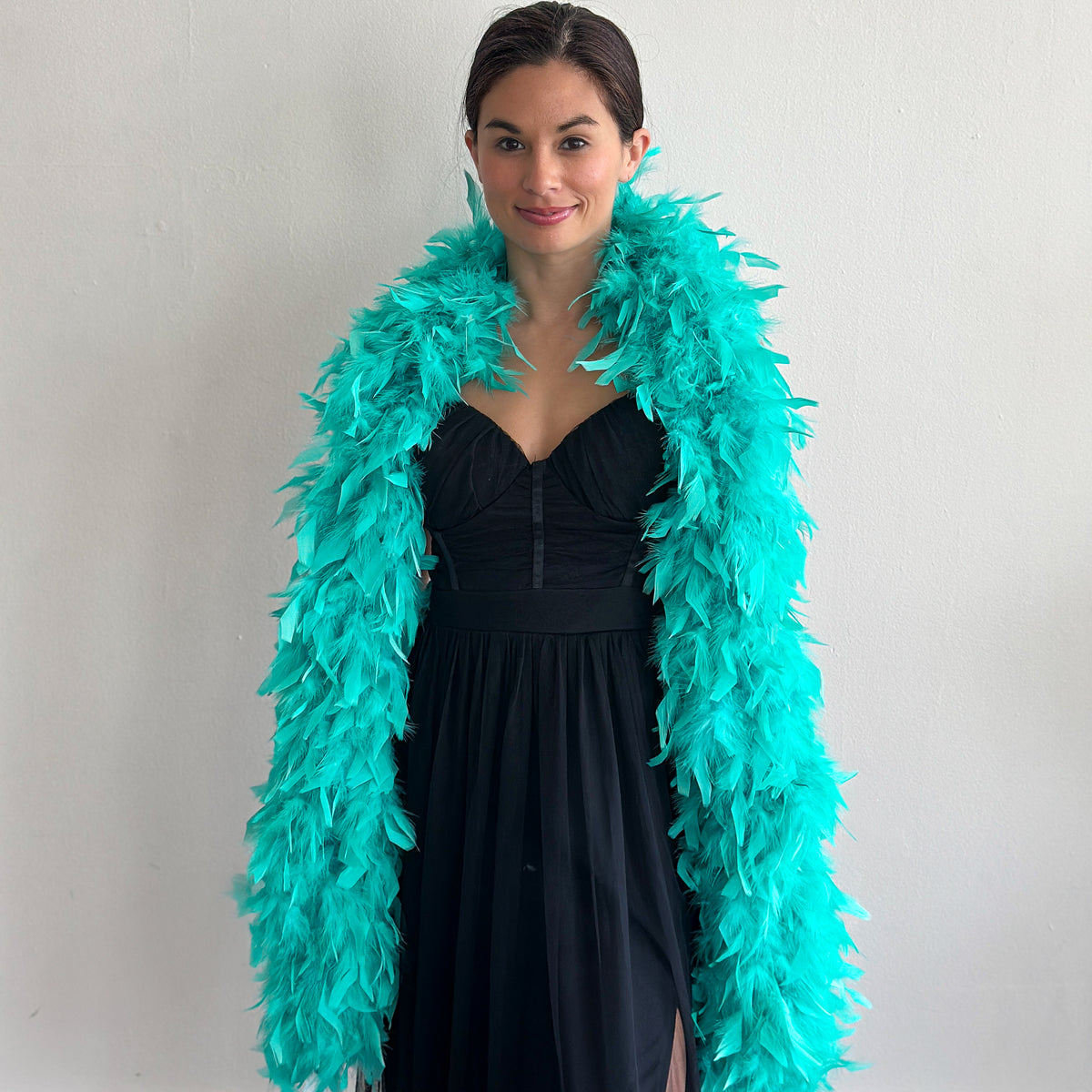 Chandelle Feather Boa - Heavyweight  - Mint