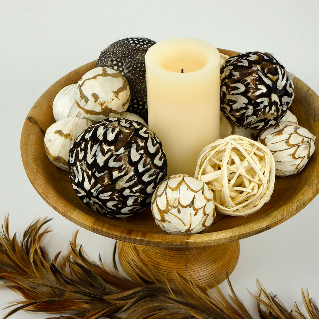Venery Feather Ornament - Natural