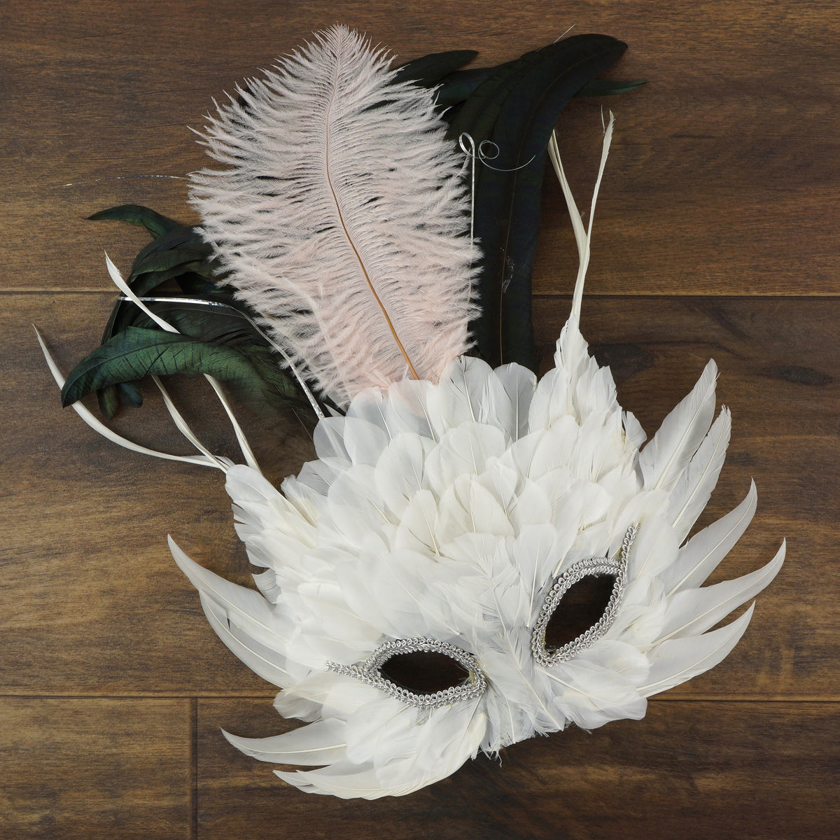 Ostrich Feathers 4-8" Drabs - Champagne