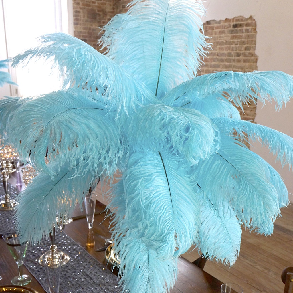 Ostrich Eiffel Tower Centerpiece Lt Turquoise w/Black Vase