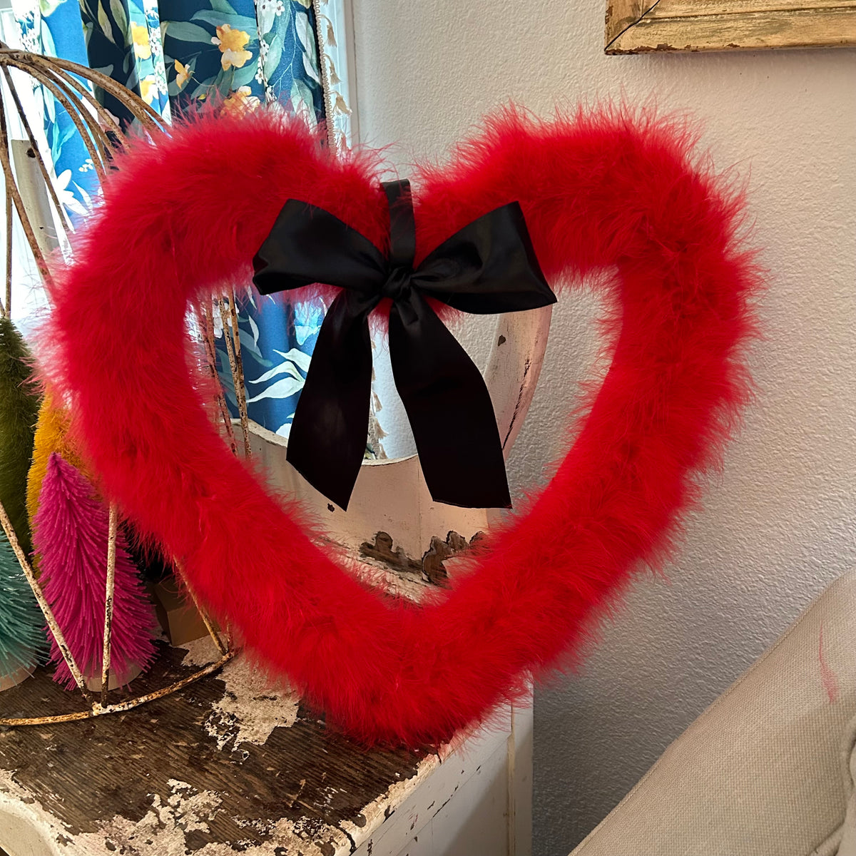 Decorative Red Heart Shaped Feather Wreath Wall Art