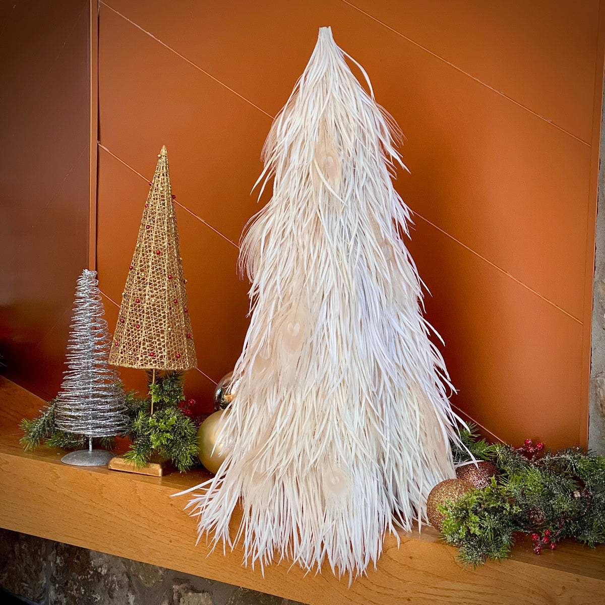 Goose Biot Tree 24" w/Bleach Peacock Eye White w/Ivory Peacock- On Wood Frame