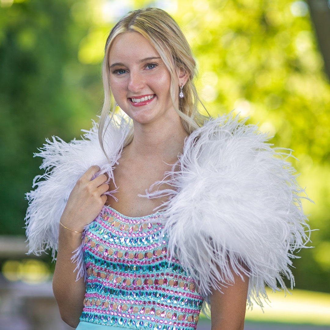 Small Ostrich Bolero - Feather Shoulder Wrap - White