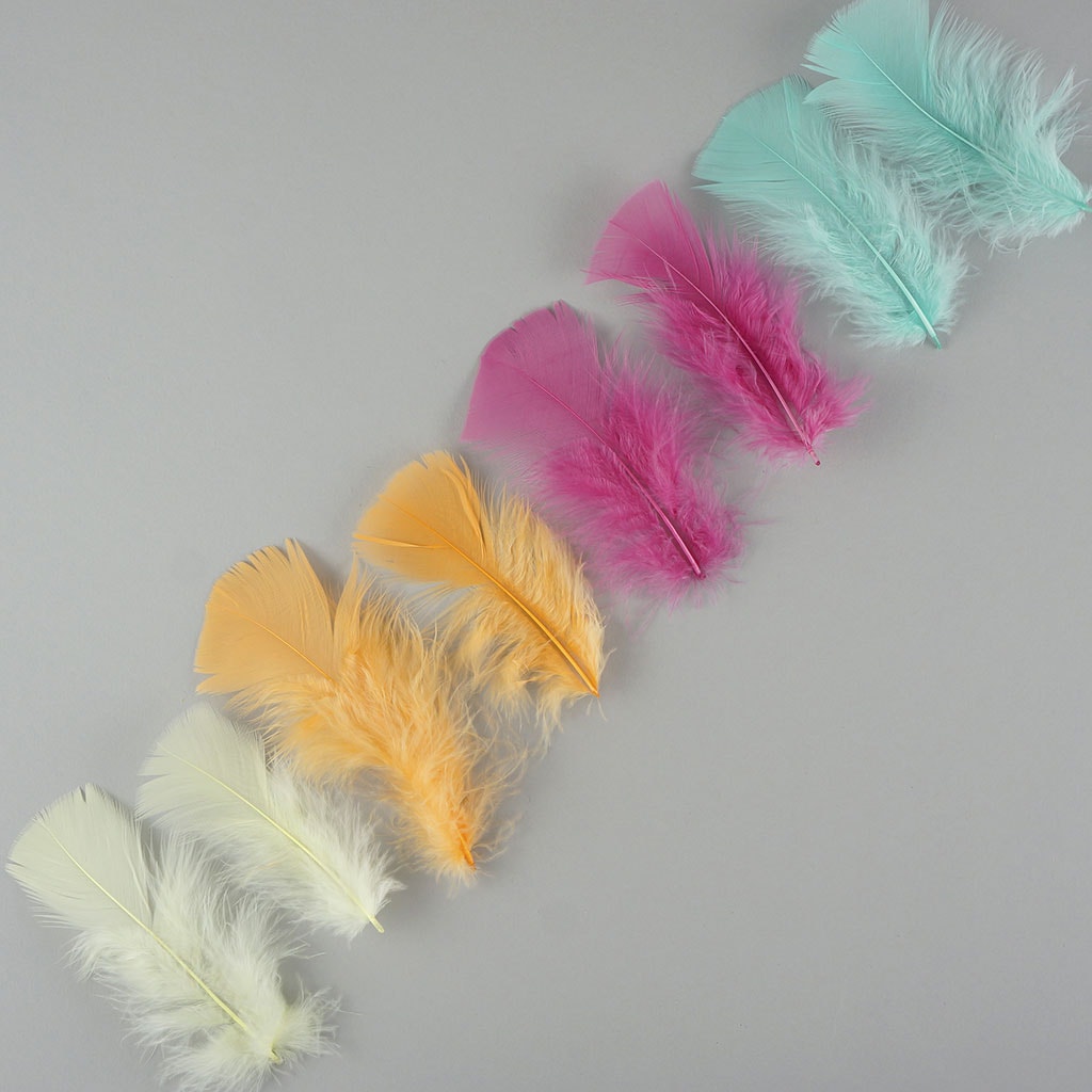 TURKEY PLUMAGE MIX DYED - MELON
