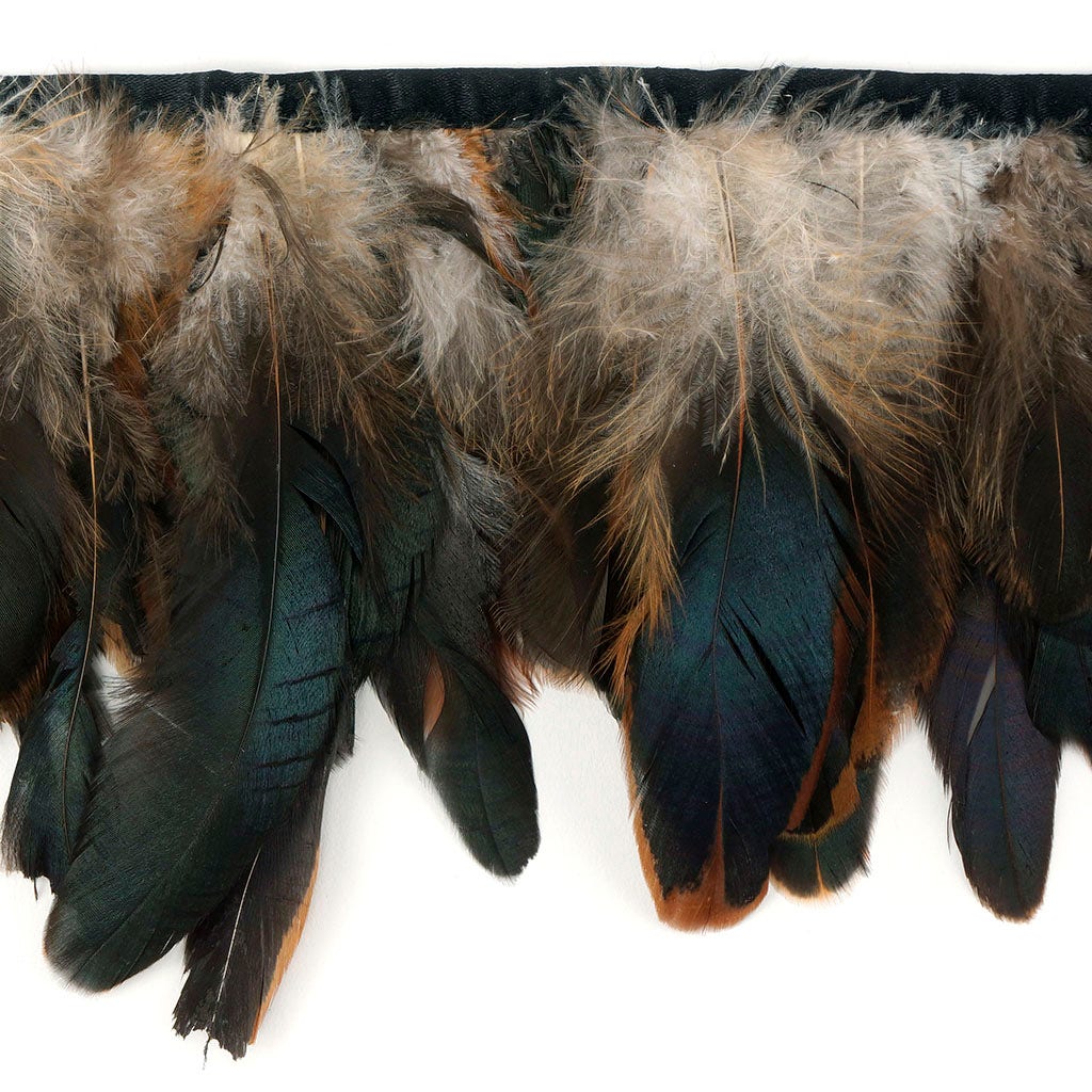 Half Bronze-Irid Coque Fringe Natural