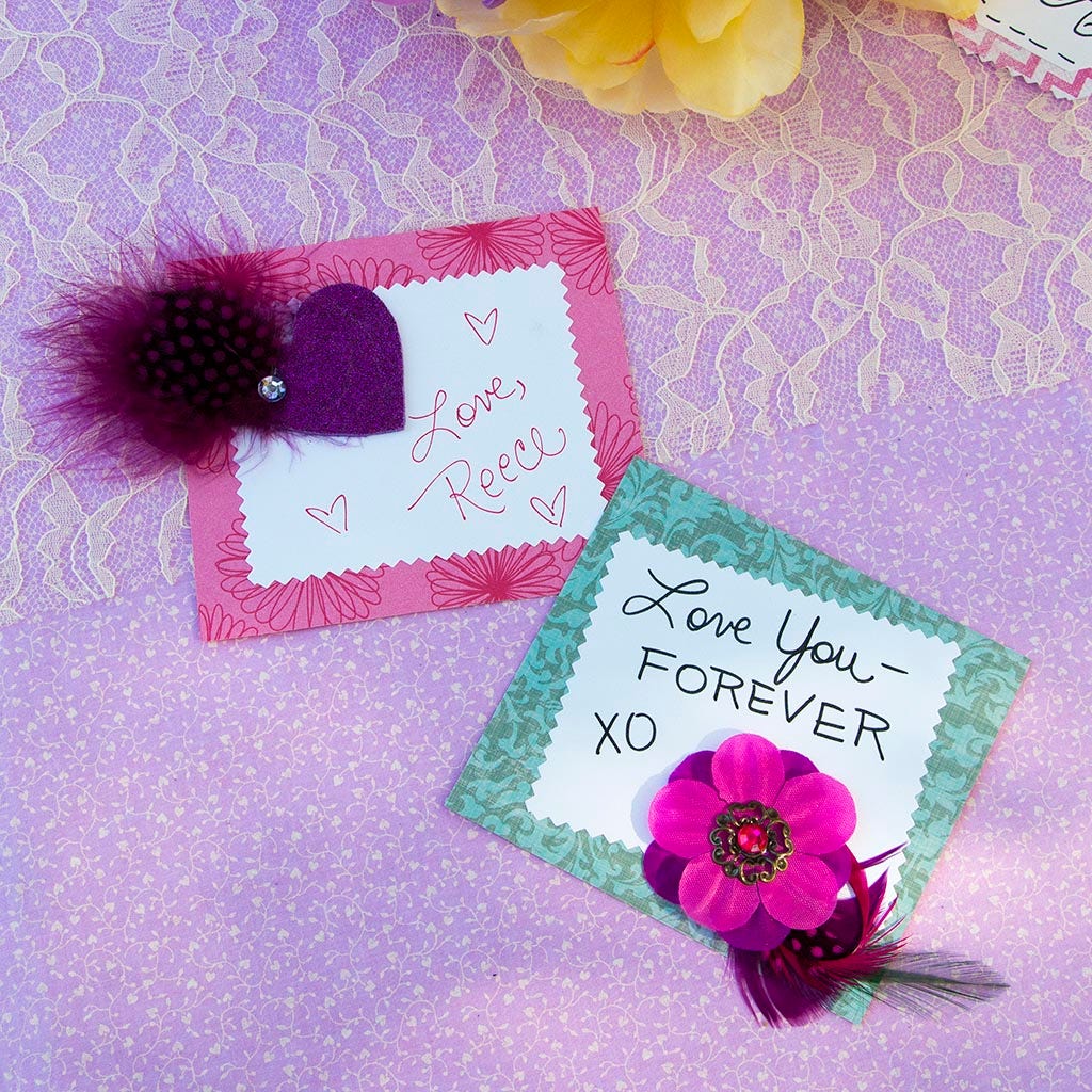 Flower Stickers w/Feathers 2 pcs -