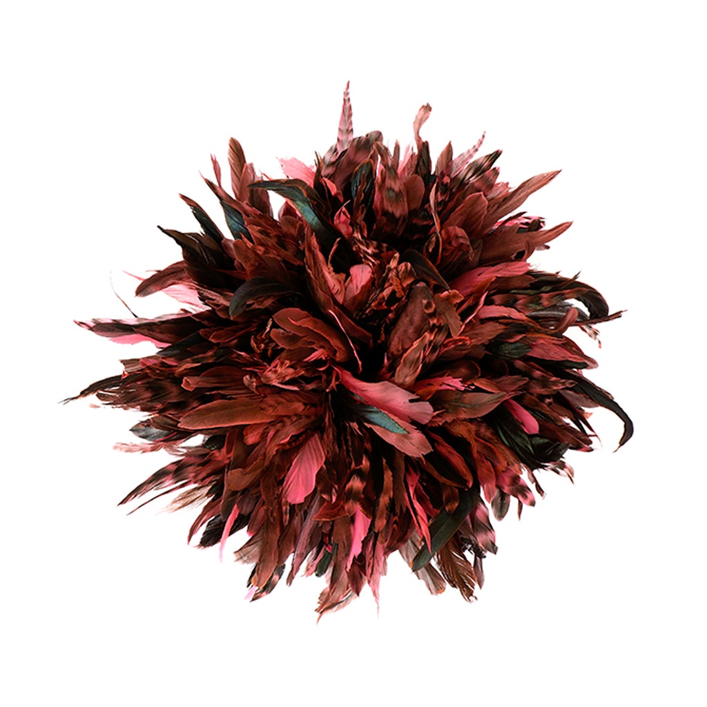 Rooster Coque Tails-Chinchilla - Pink Orient - 7-10" - 1/4 lb (1.25 yards)