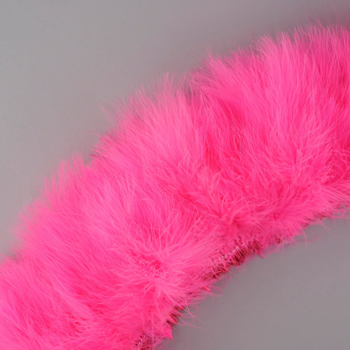 STRUNG TURKEY MARABOU BLOOD QUILL FEATHERS 4-5" - PINK ORIENT