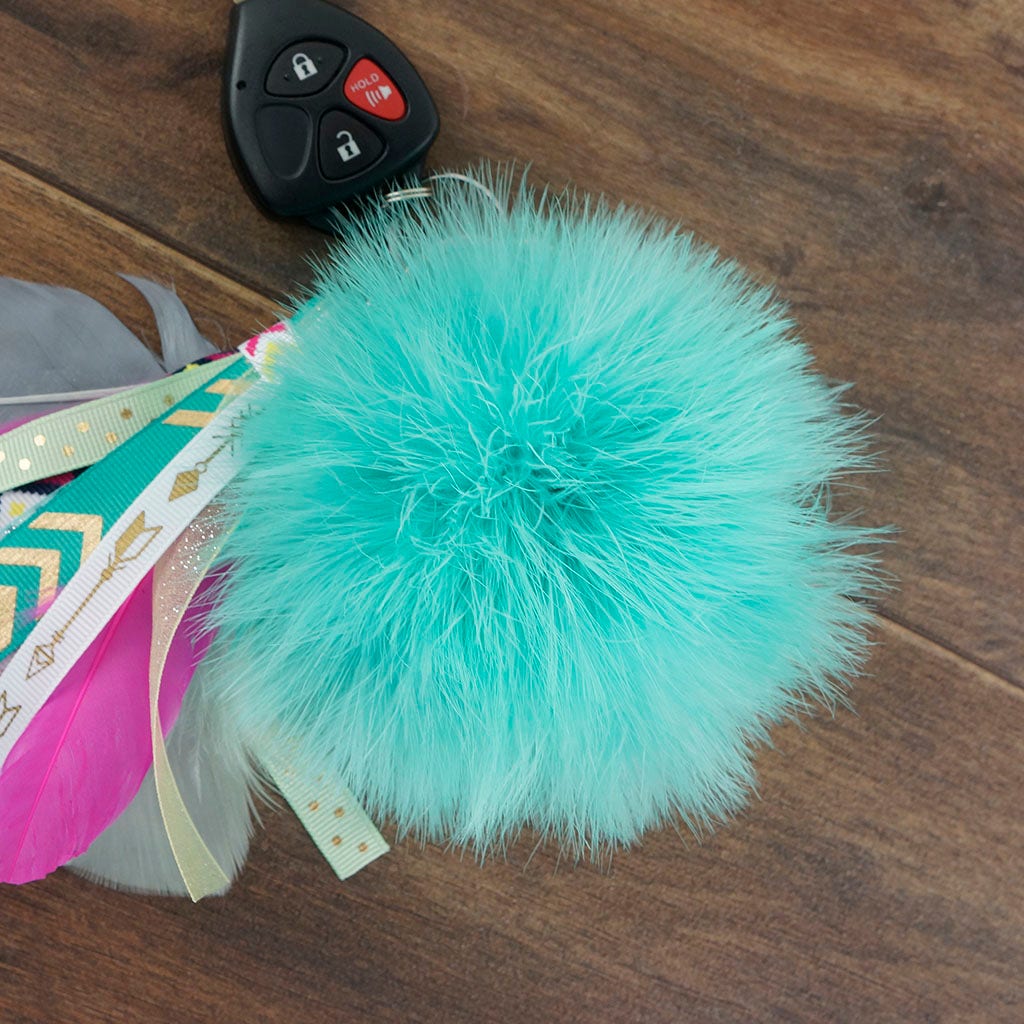 Marabou Feather Pom Pom Key Chain IT