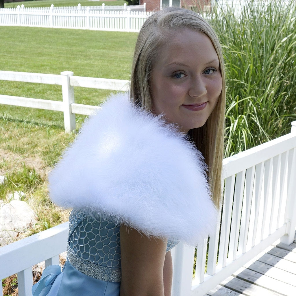 Marabou Feather Shawl w/Hook - White