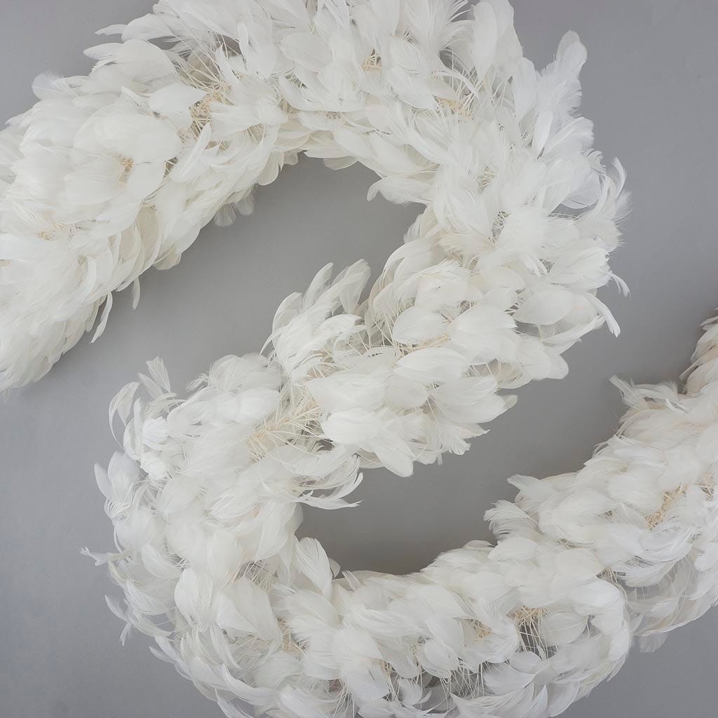 Stripped Coque Feather Boa - White