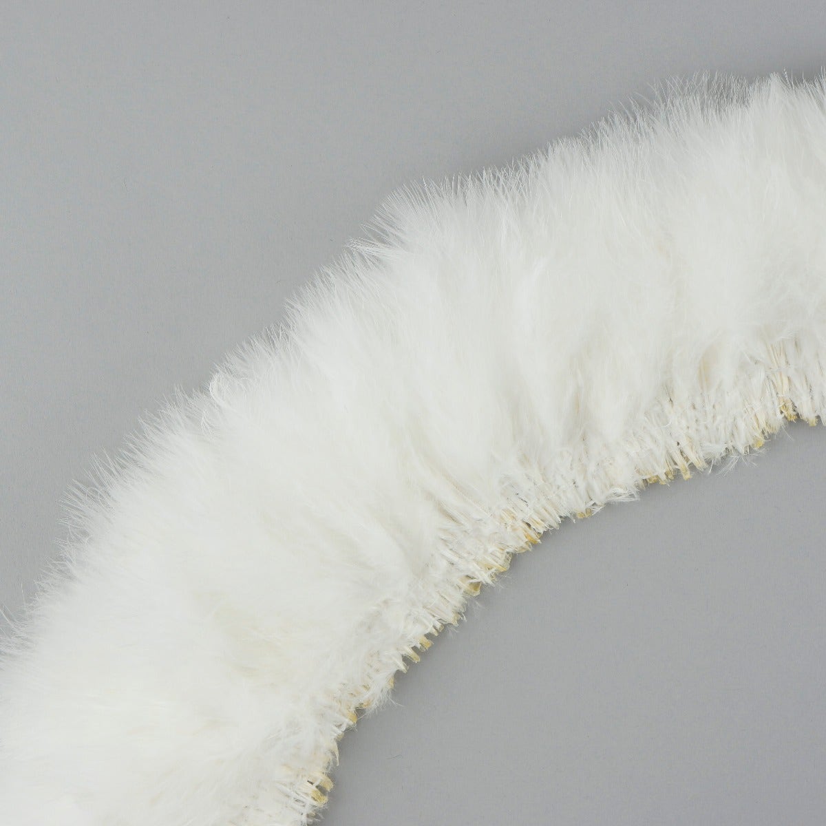 STRUNG TURKEY MARABOU BLOOD QUILL FEATHERS 3-4" - WHITE